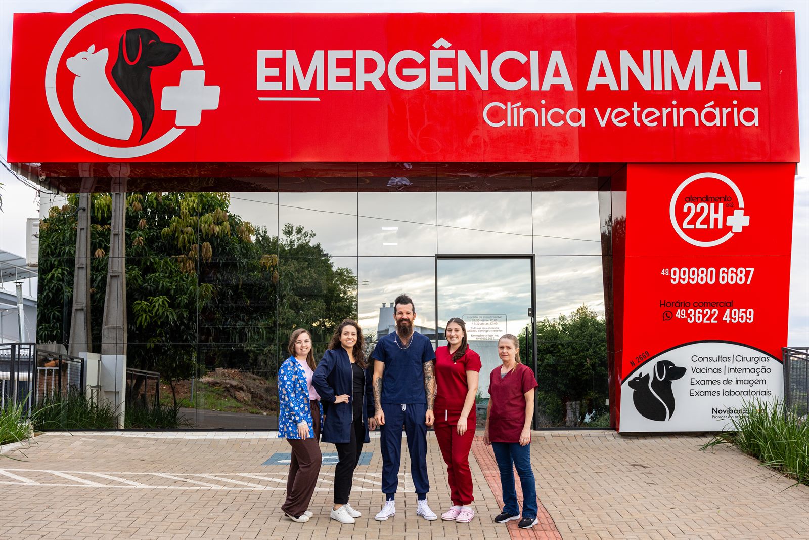 Equipe Emergência Animal — Clínica Veterinária